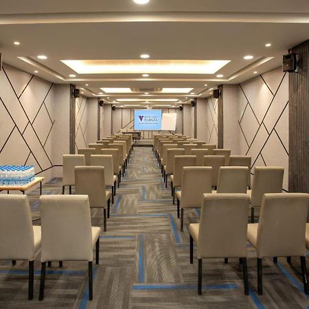 Hotel Vijay Elanza Coimbatore Eksteriør billede